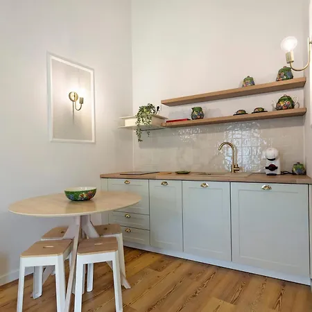 Apartment Santa Luzia 6 *